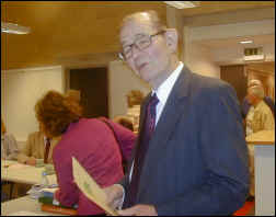 Dick Arthur at a Parish Meeting