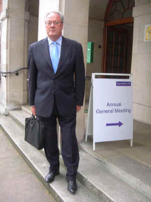 johnnewman19may2008.jpg (82429 bytes)